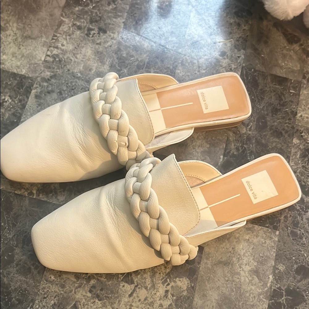 Sale🔥🔥Dolce Vita Cream Braided Mules